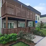 Luxury 2Br 2B Wi-Fi ,Parking & Resort Style Pool